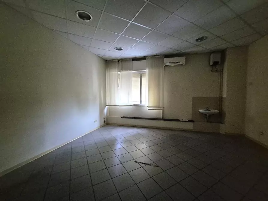 Immagine 14 di Ufficio in vendita  a Castelfranco Di Sotto