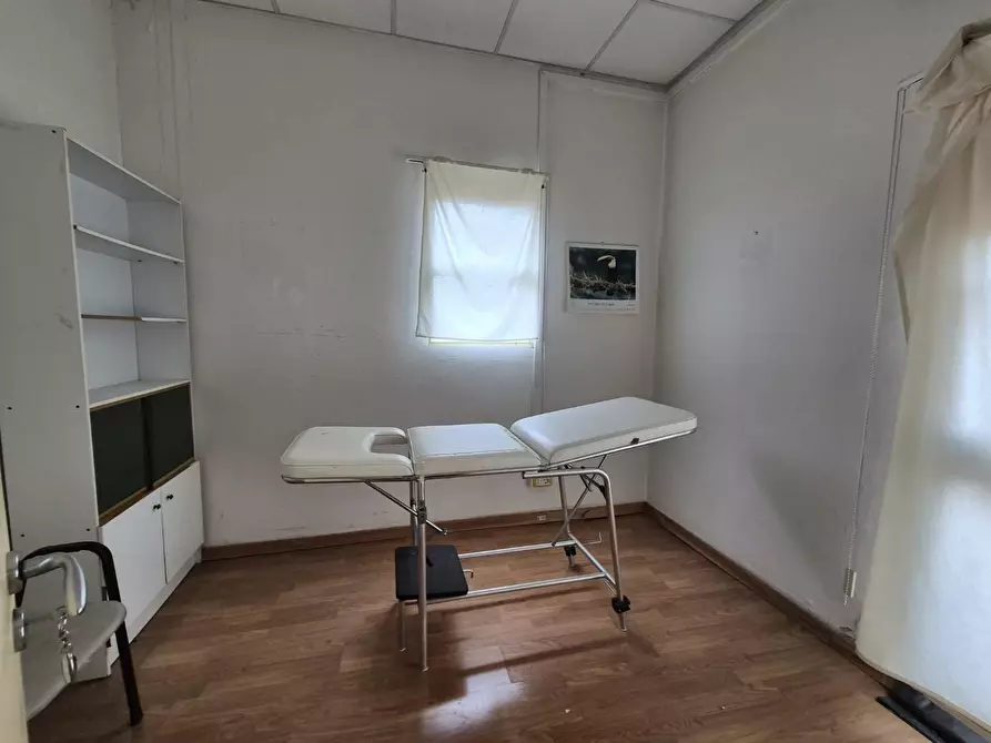 Immagine 21 di Ufficio in vendita  a Castelfranco Di Sotto