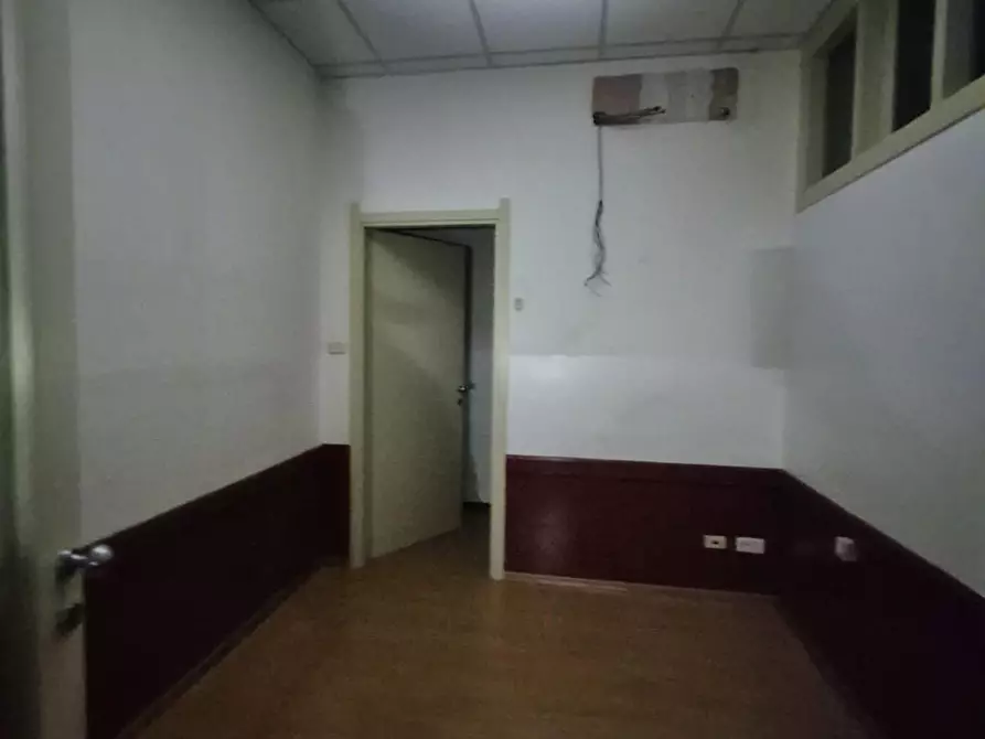 Immagine 24 di Ufficio in vendita  a Castelfranco Di Sotto
