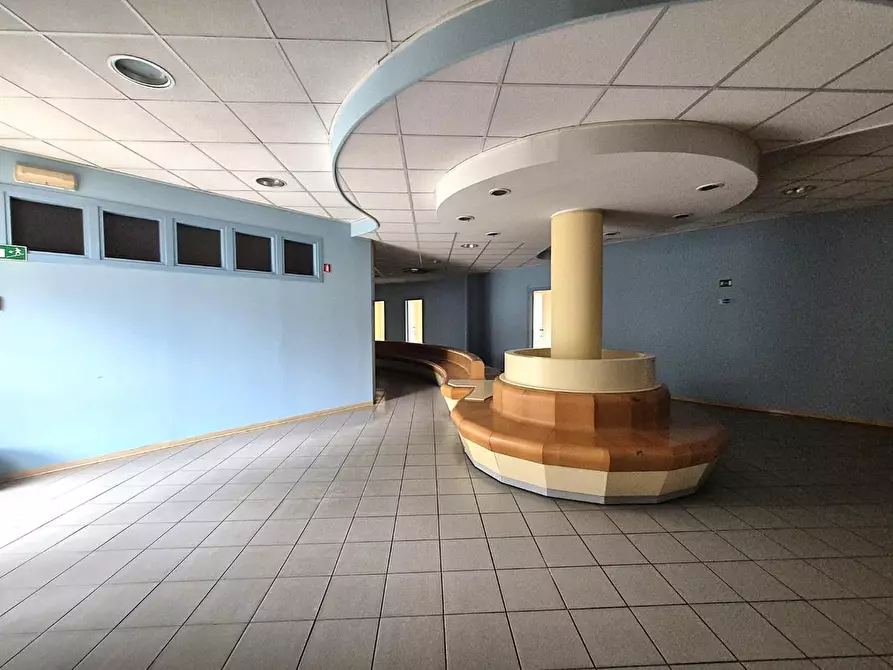 Immagine 5 di Ufficio in vendita  a Castelfranco Di Sotto