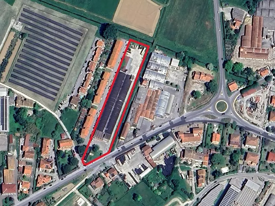 Immagine 2 di Capannone industriale in affitto  a Bientina