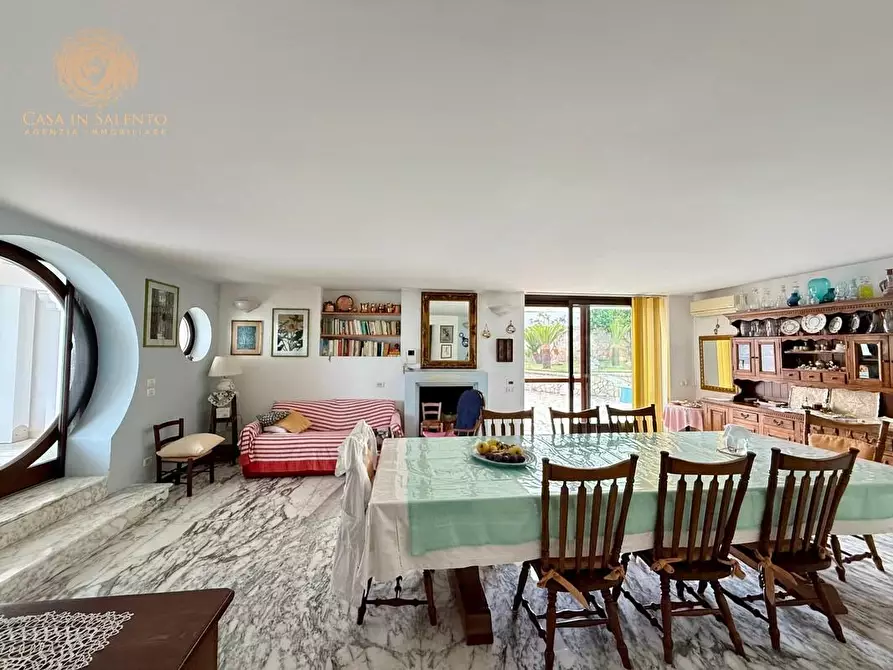 Immagine 9 di Villa in vendita  a Alessano