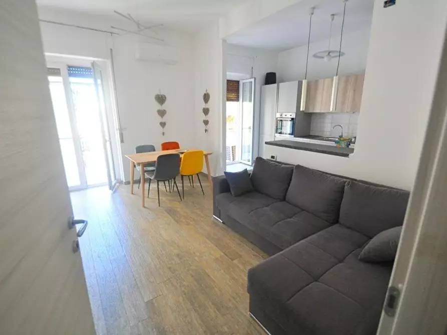 Immagine 8 di Appartamento in affitto  a La Spezia