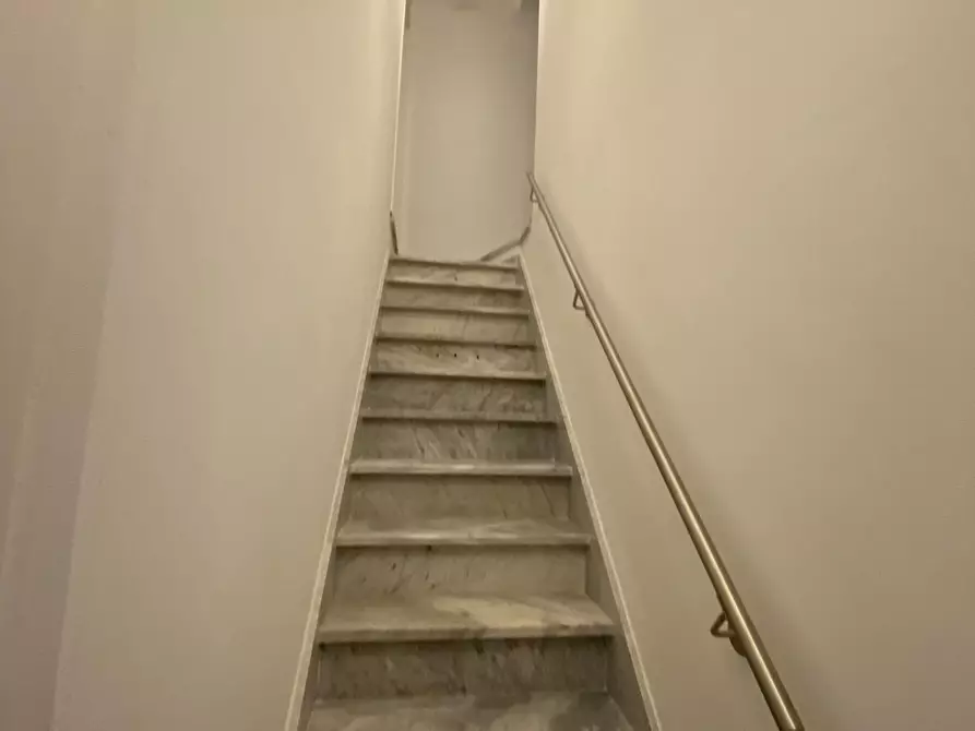 Immagine 7 di Porzione di casa in affitto  a Carrara