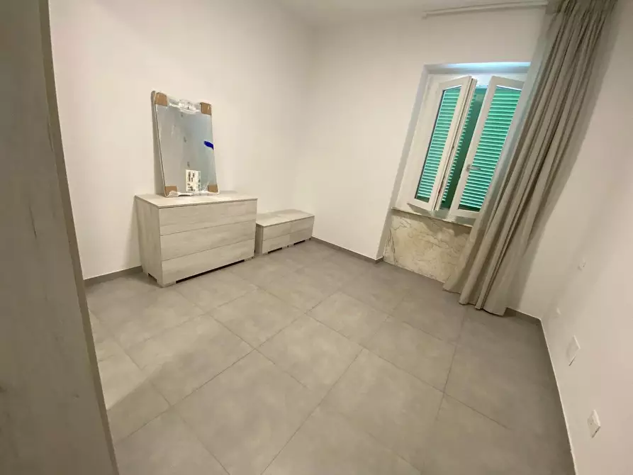 Immagine 2 di Porzione di casa in affitto  a Carrara