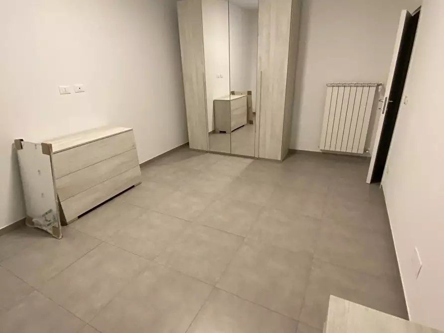 Immagine 10 di Porzione di casa in affitto  a Carrara