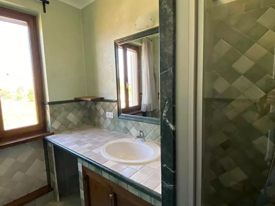 Immagine 22 di Appartamento in vendita  a Castelnuovo Magra