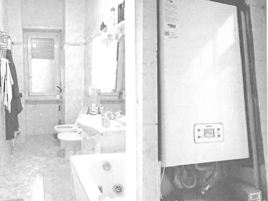 Immagine 6 di Appartamento in vendita  a Grugliasco