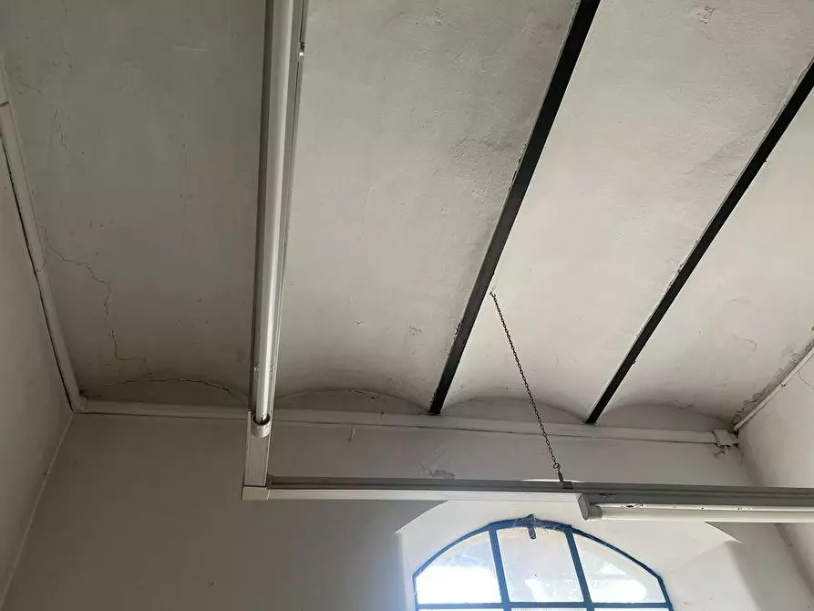 Immagine 12 di Magazzino in vendita  a Chianocco