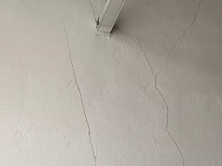 Immagine 13 di Magazzino in vendita  a Chianocco