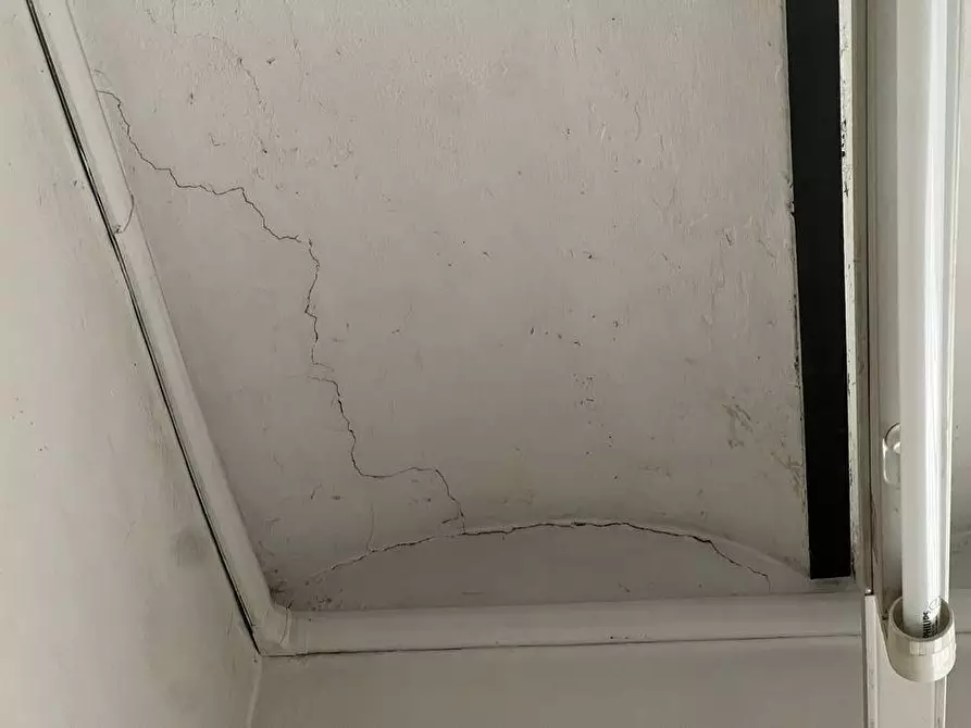 Immagine 11 di Magazzino in vendita  a Chianocco