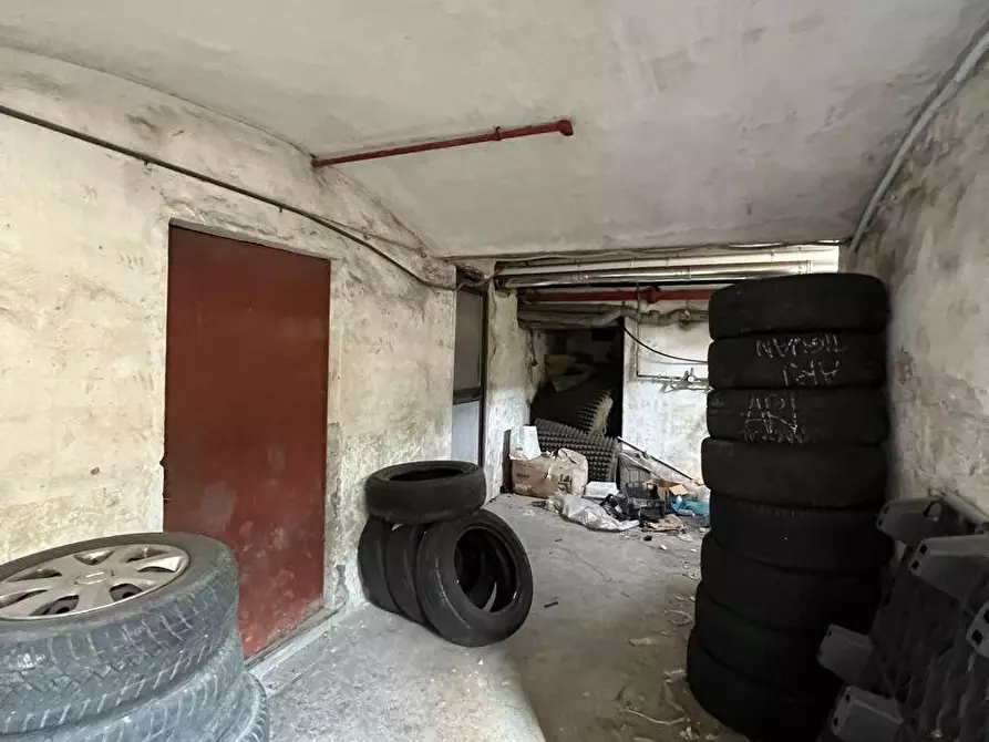 Immagine 55 di Magazzino in vendita  a Chianocco