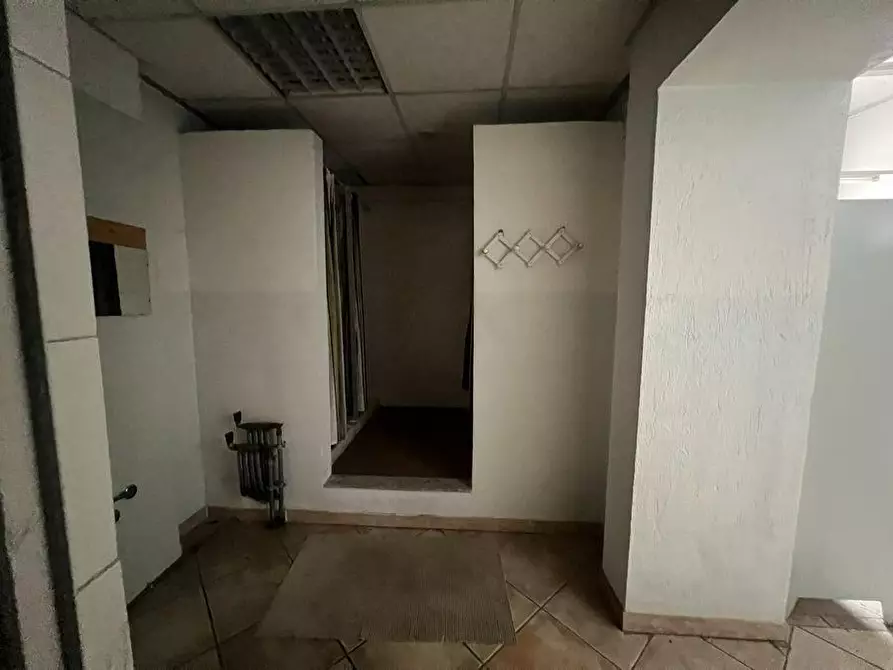 Immagine 22 di Magazzino in vendita  a Chianocco