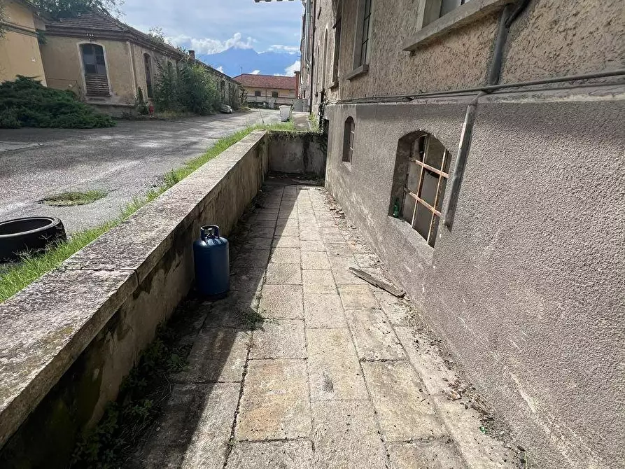 Immagine 57 di Magazzino in vendita  a Chianocco