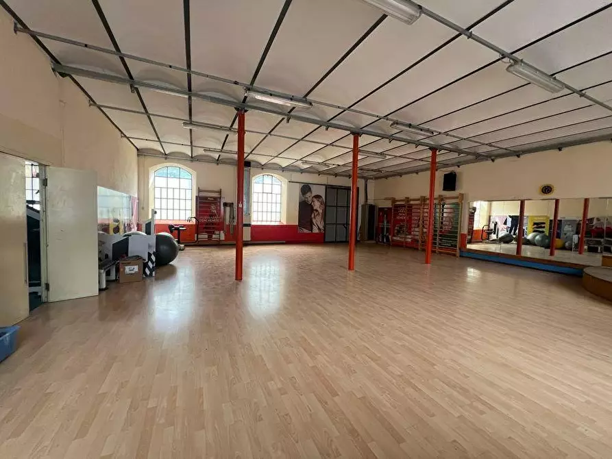 Immagine 37 di Magazzino in vendita  a Chianocco