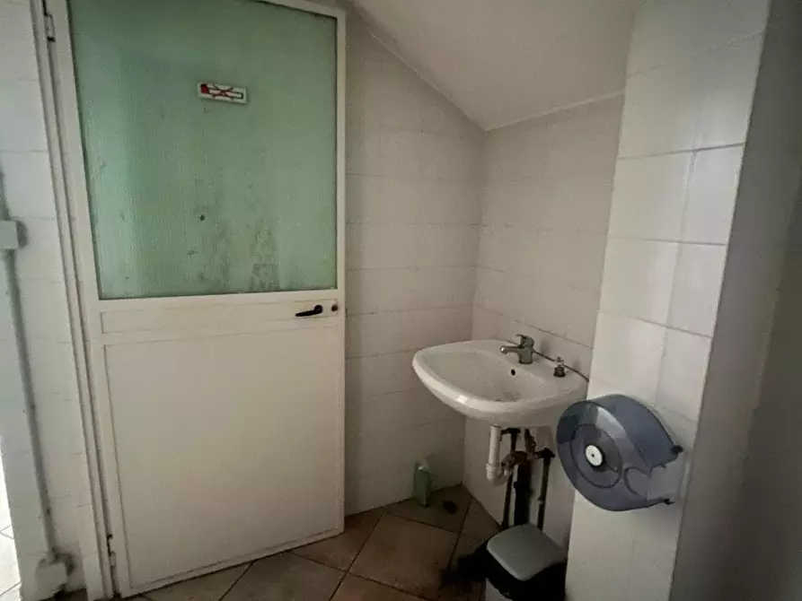 Immagine 18 di Magazzino in vendita  a Chianocco