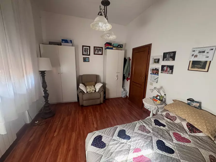 Immagine 8 di Villa in vendita  a Pisa