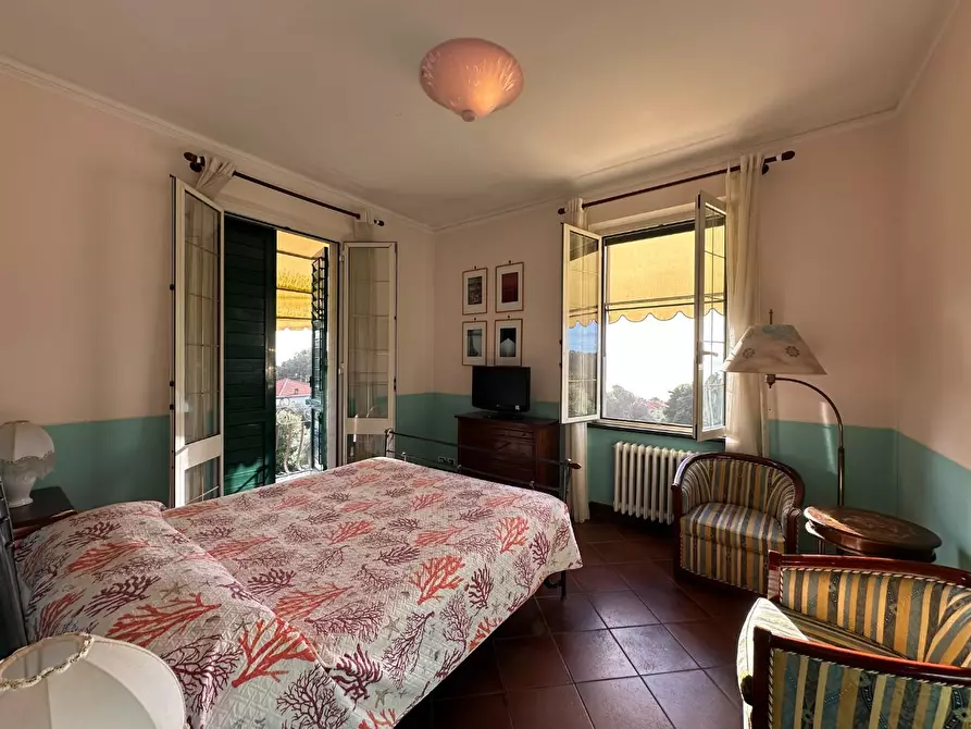 Immagine 20 di Albergo/B&B/Residence in vendita  a Lerici