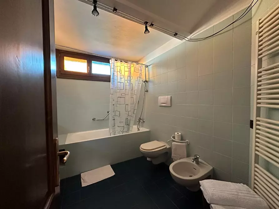 Immagine 6 di Albergo/B&B/Residence in vendita  a Lerici