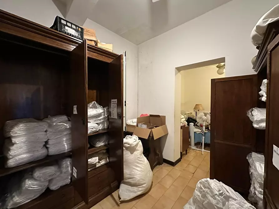 Immagine 9 di Albergo/B&B/Residence in vendita  a Lerici