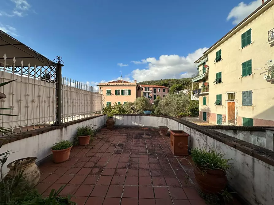 Immagine 8 di Albergo/B&B/Residence in vendita  a Lerici