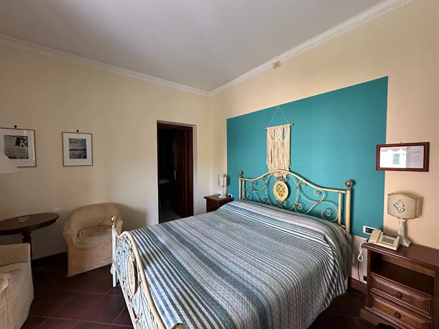 Immagine 12 di Albergo/B&B/Residence in vendita  a Lerici
