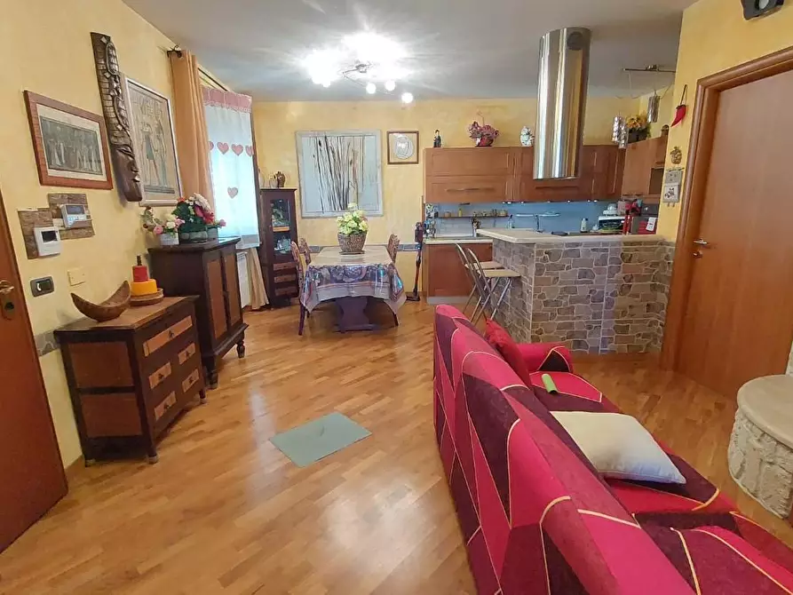 Immagine 2 di Appartamento in vendita  a Pontedera