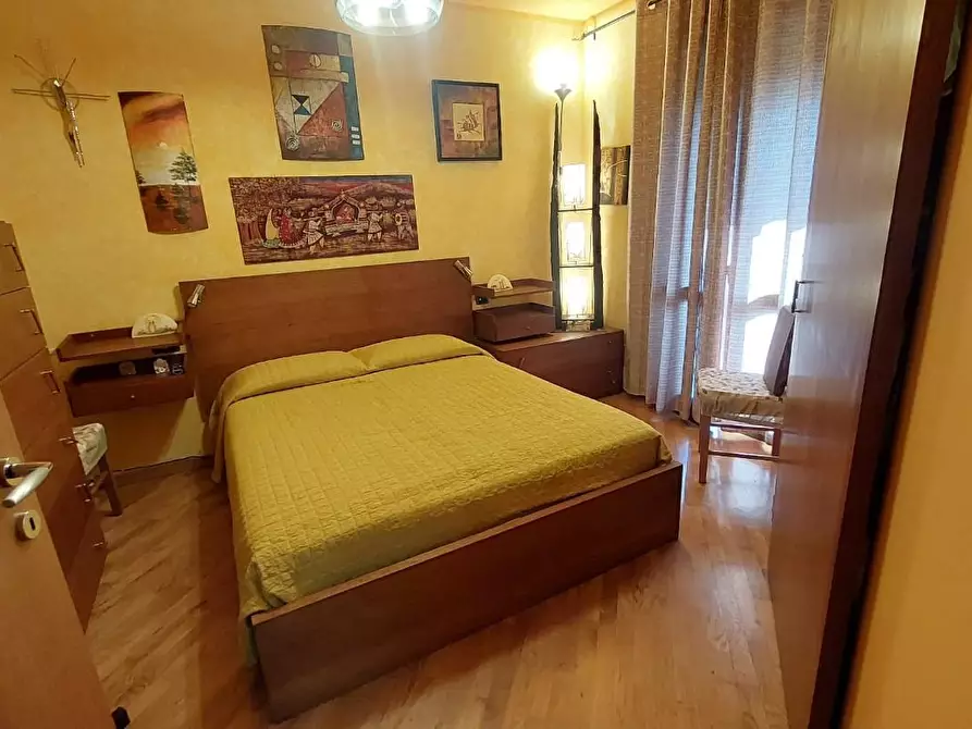 Immagine 11 di Appartamento in vendita  a Pontedera