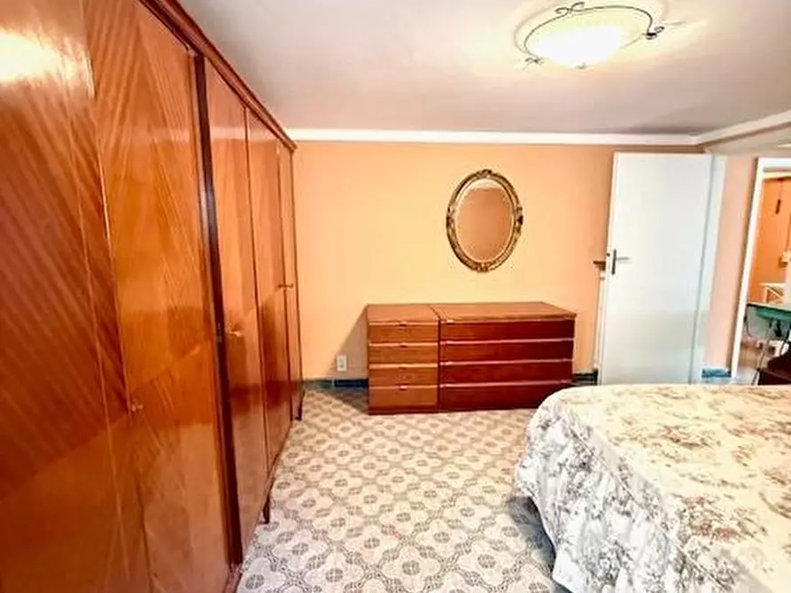 Immagine 29 di Casa indipendente in vendita  a Camaiore