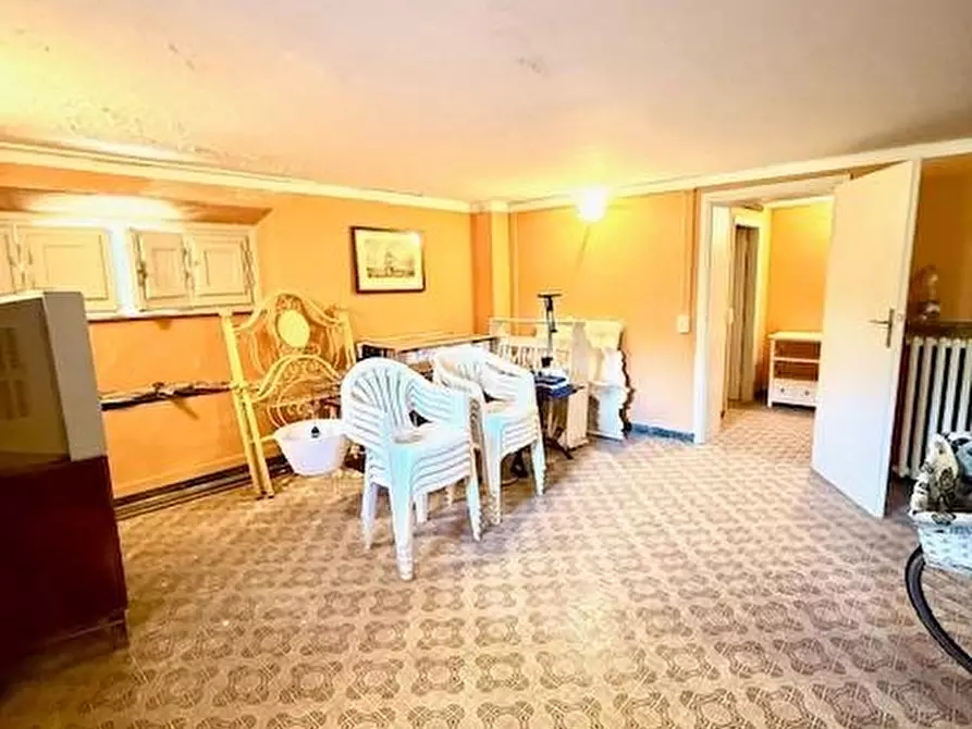 Immagine 26 di Casa indipendente in vendita  a Camaiore