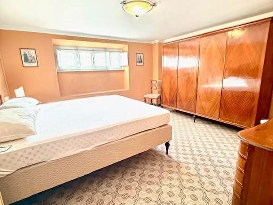 Immagine 23 di Casa indipendente in vendita  a Camaiore