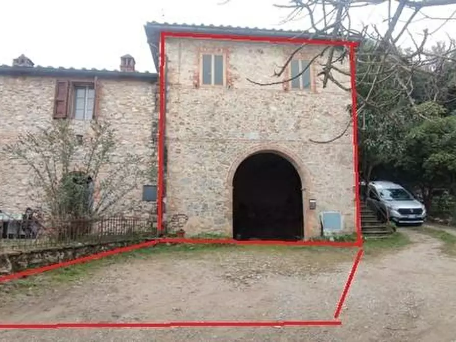 Immagine 1 di Casa colonica in vendita  a Monteriggioni