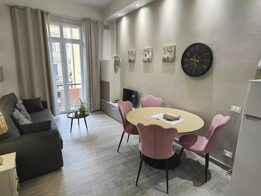 Immagine 1 di Appartamento in vendita  a Pisa