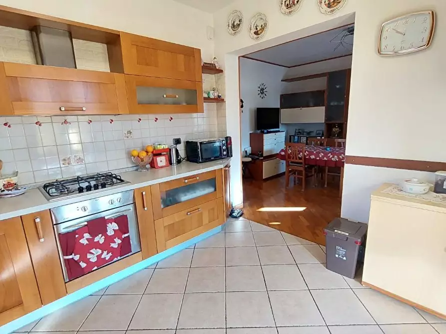 Immagine 3 di Appartamento in vendita  a Pontedera