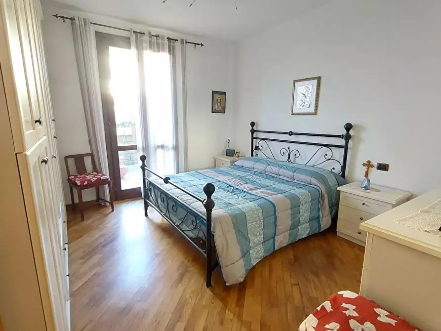 Immagine 9 di Appartamento in vendita  a Pontedera