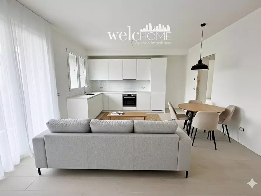 Immagine 3 di Appartamento in vendita  a Campi Bisenzio