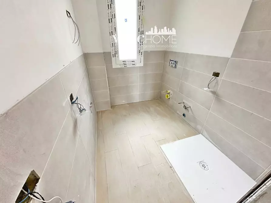 Immagine 33 di Appartamento in vendita  a Campi Bisenzio