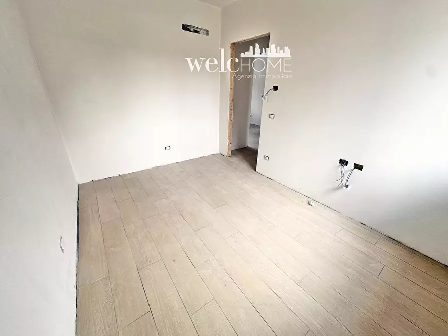 Immagine 42 di Appartamento in vendita  a Campi Bisenzio