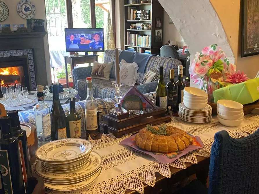 Immagine 20 di Casa colonica in vendita  a Collesalvetti