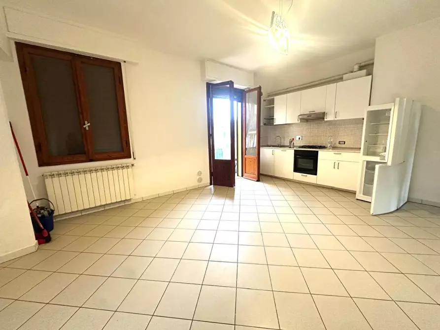 Immagine 12 di Appartamento in vendita  a Empoli