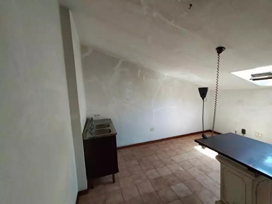 Immagine 6 di Villa in vendita  a Viareggio