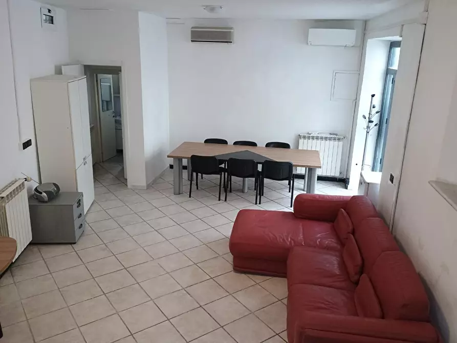 Immagine 4 di Terratetto in vendita  a Livorno