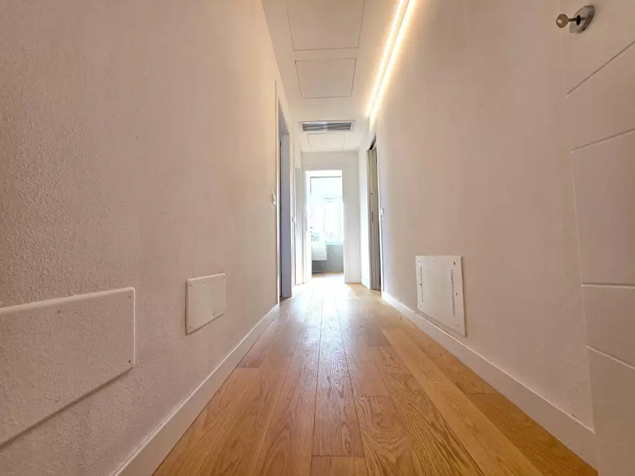 Immagine 15 di Appartamento in vendita  a Massa