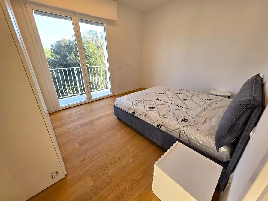 Immagine 9 di Appartamento in vendita  a Massa