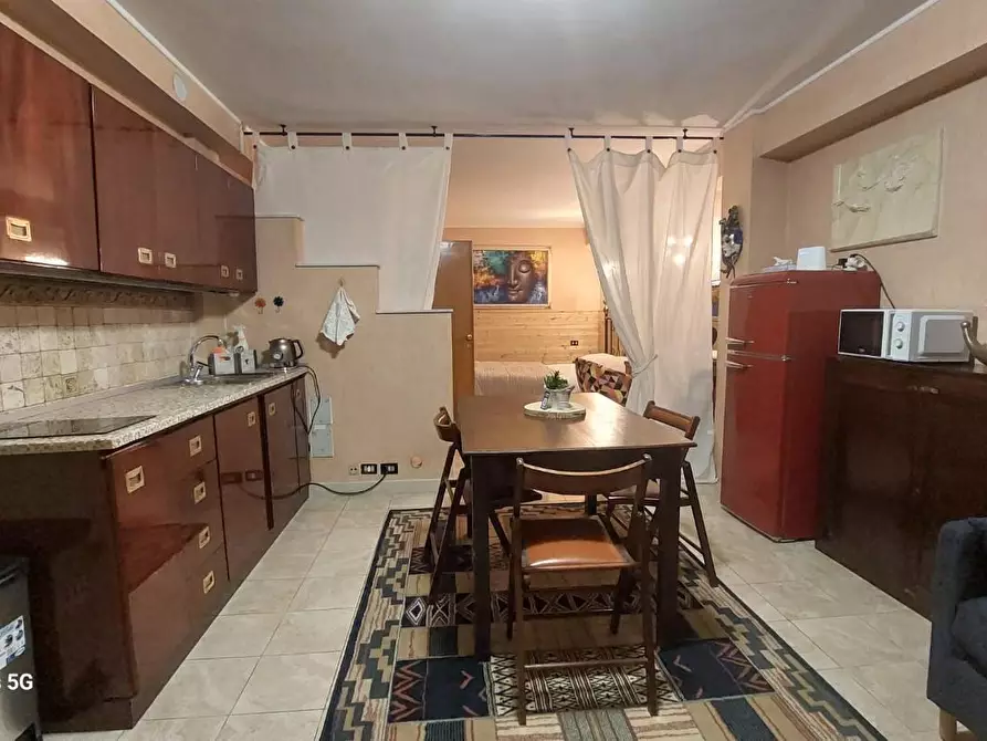 Immagine 3 di Appartamento in affitto  a Livorno