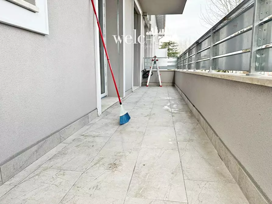 Immagine 29 di Appartamento in vendita  a Campi Bisenzio