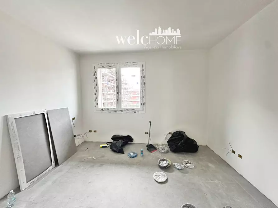 Immagine 23 di Appartamento in vendita  a Campi Bisenzio