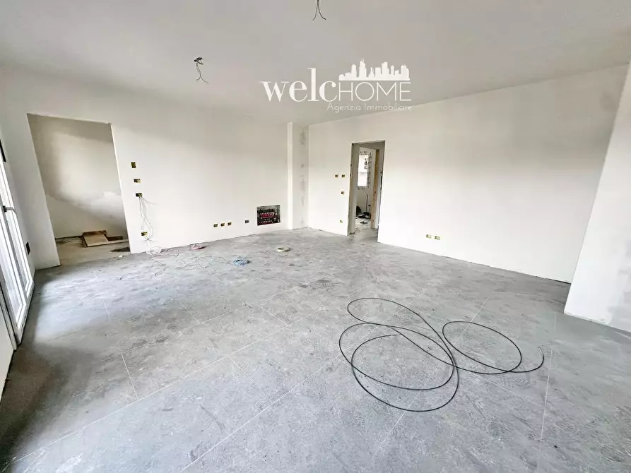 Immagine 20 di Appartamento in vendita  a Campi Bisenzio