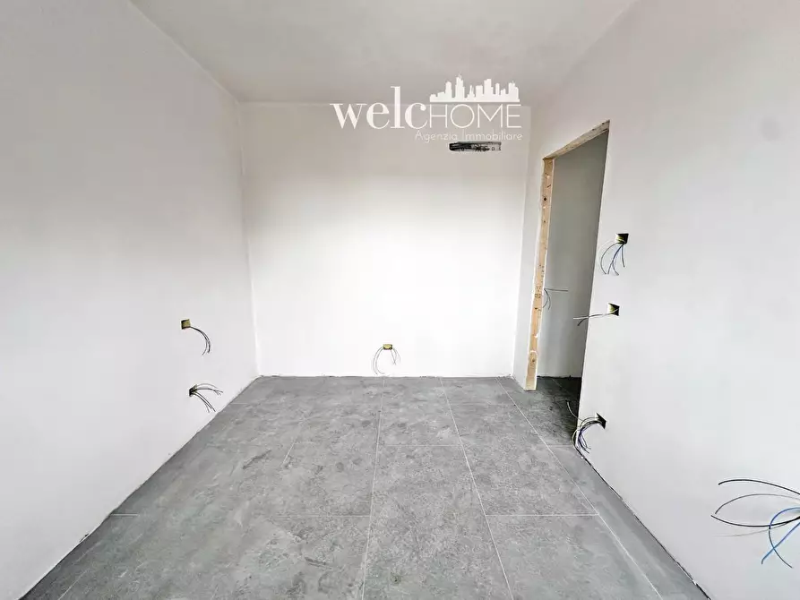 Immagine 10 di Appartamento in vendita  a Campi Bisenzio