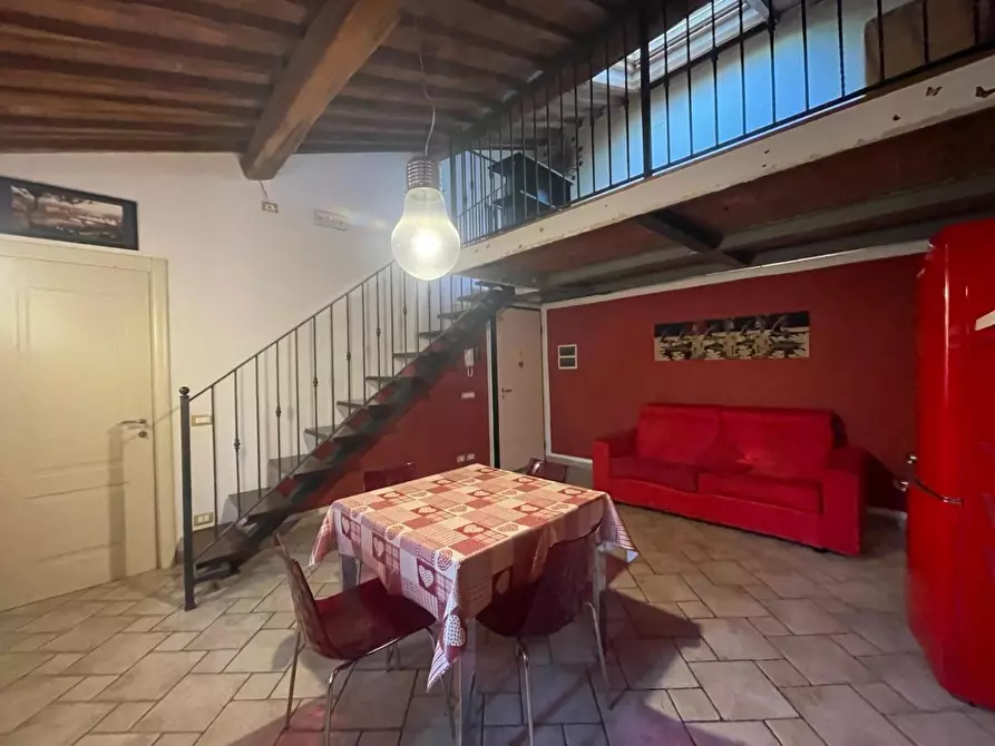 Immagine 7 di Appartamento in vendita  a Carrara